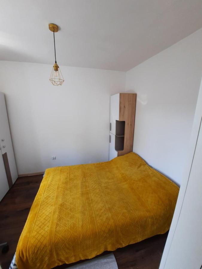 شقة Apartament Zorzy Przy Instytucie Kardiologii Anin وارسو المظهر الخارجي الصورة